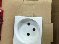 1 doos divers electro - afbeelding 1 van  3