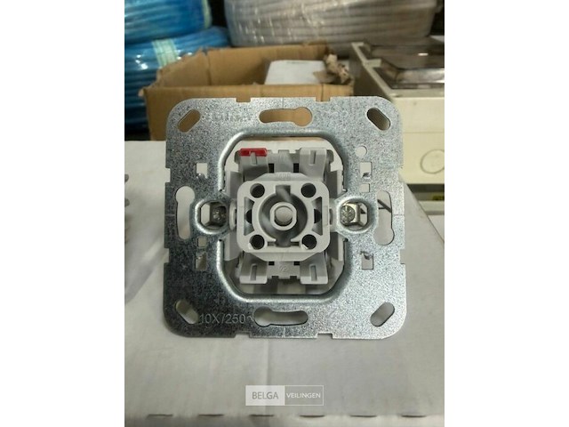 1 doos divers - afbeelding 3 van  5