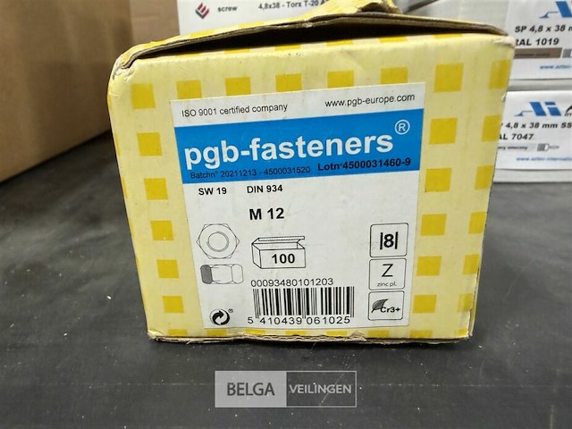 1 doos diverse pluggen + pluggen - afbeelding 5 van  5