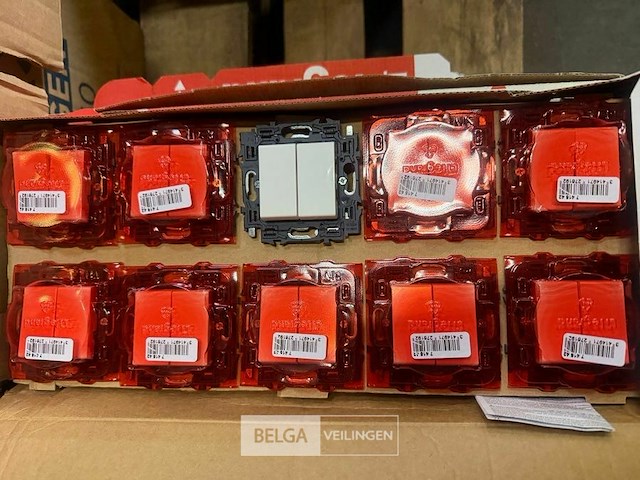 1 doos dubbele lichtschakelaars - afbeelding 2 van  2