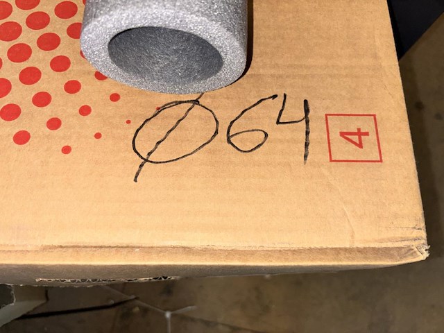 1 doos isolatie buizen d64mm - afbeelding 1 van  2