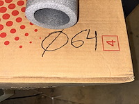 1 doos isolatie buizen d64mm - afbeelding 1 van  2