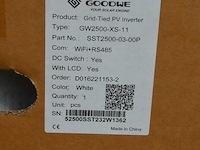 1 doos met nieuwe zonnepanelen inverter goodwee - afbeelding 3 van  6
