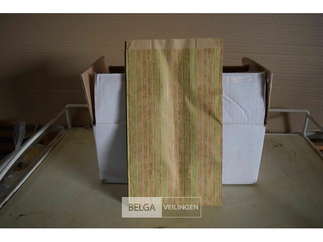 1 doos papieren inpakzakjes - afbeelding 1 van  2