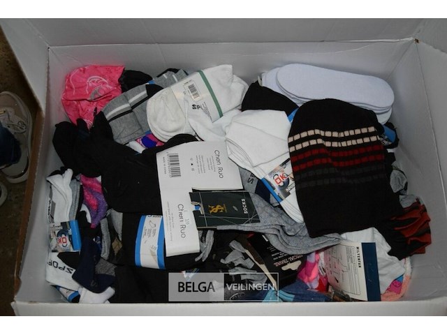 1 doos sokken div. maten en kleuren - afbeelding 1 van  4