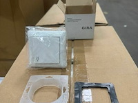 1 doos stopcontact gira - afbeelding 2 van  3