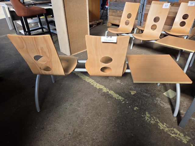 1 dubbel wachtzaal stoeltje met tafeltje - afbeelding 3 van  3