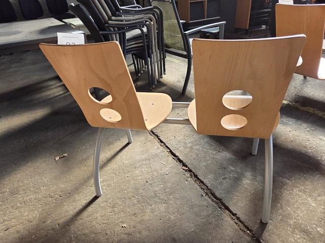 1 dubbel wachtzaal stoeltje - afbeelding 3 van  3