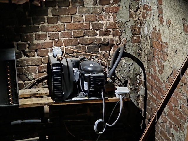 1 dubbele 4- deurs drankenkoeling - afbeelding 5 van  6