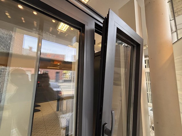 1 dubbele alu raam aliplast - afbeelding 4 van  5