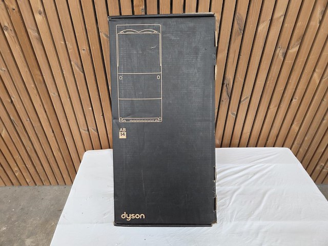 1 dyson airblade - afbeelding 5 van  6