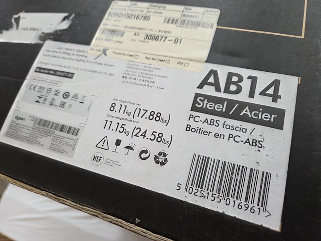 1 dyson airblade - afbeelding 6 van  6