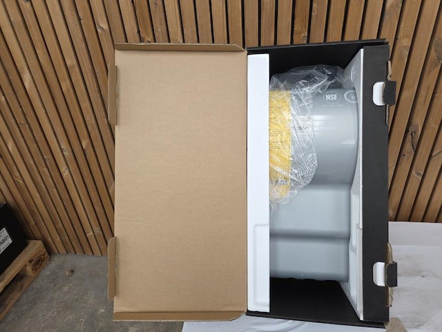 1 dyson airblade - afbeelding 1 van  5