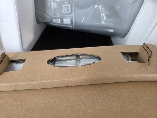 1 dyson airblade - afbeelding 5 van  7