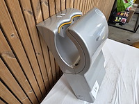 1 dyson airblade - afbeelding 4 van  8