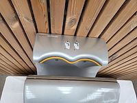 1 dyson airblade - afbeelding 6 van  6
