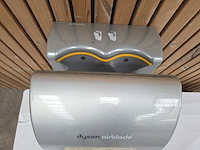 1 dyson airblade - afbeelding 3 van  5