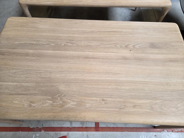 1 eikenhouten eetkamertafel adinda 160/100 artisan - afbeelding 6 van  6