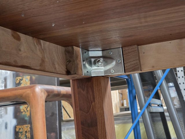1 eikenhouten eetkamertafel lotus - afbeelding 6 van  7