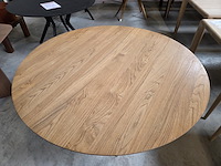 1 eikenhouten ronde tafel abina dia 140 cm artisan - afbeelding 2 van  5