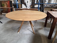 1 eikenhouten ronde tafel abina dia 140 cm artisan - afbeelding 1 van  6
