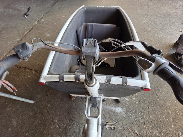 1 elektrische bakfiets urban arrow - afbeelding 9 van  11