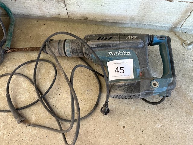 1 elektrische breekhamer makita hm1213c - afbeelding 1 van  2