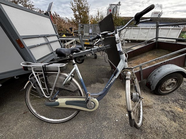 1 elektrische fiets gazelle - afbeelding 1 van  10