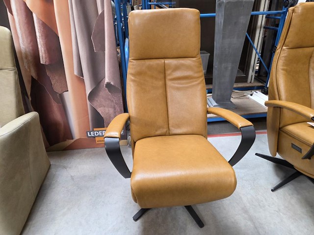 1 elektrische lederen relax armstoel tyler - afbeelding 6 van  11