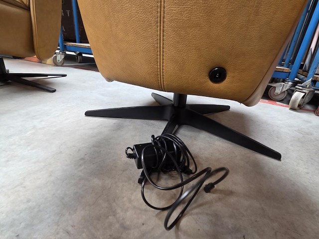 1 elektrische lederen relax armstoel tyler - afbeelding 5 van  7