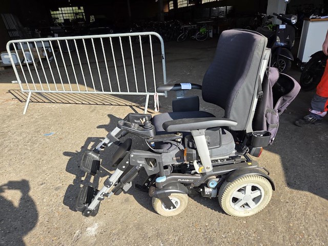 1 elektrische rolstoel puma40 - afbeelding 1 van  12