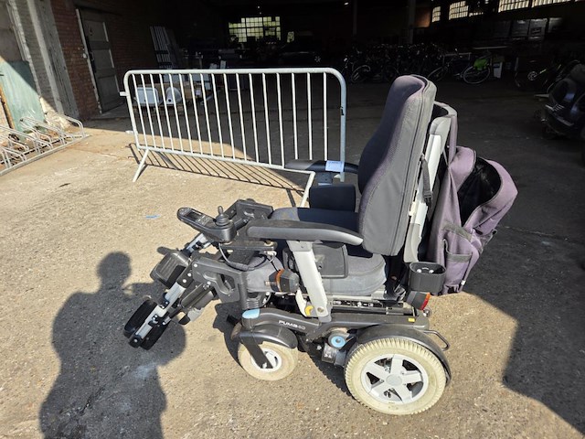 1 elektrische rolstoel puma40 - afbeelding 5 van  12
