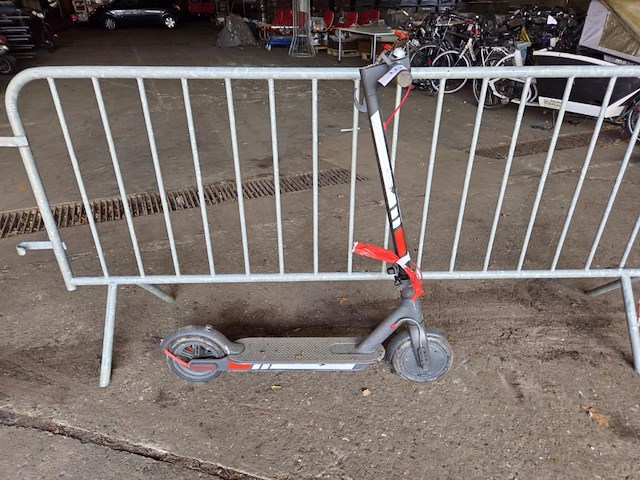 1 elektrische step - afbeelding 1 van  2