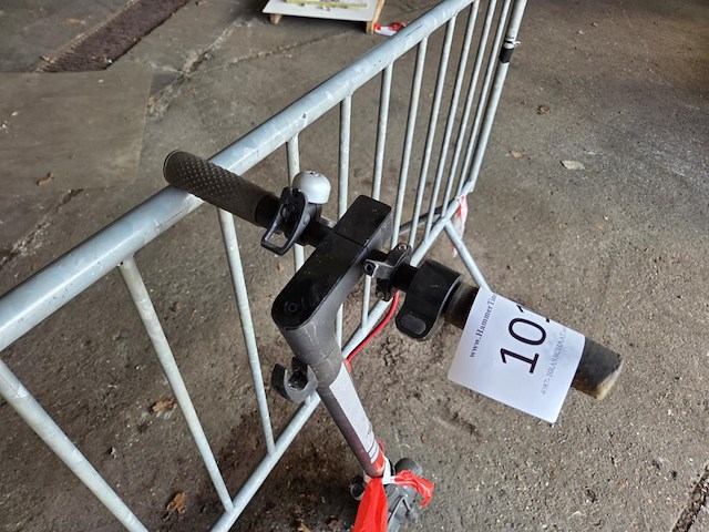 1 elektrische step - afbeelding 2 van  2