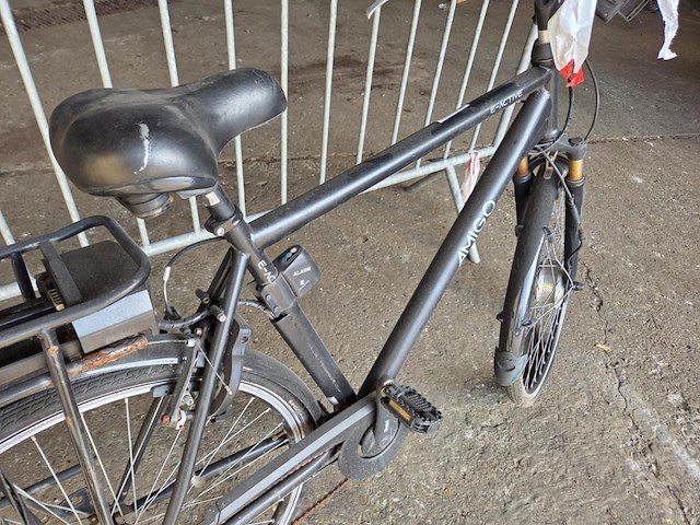 1 fiets - afbeelding 2 van  2