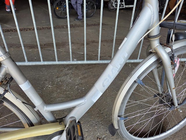 1 fiets - afbeelding 2 van  4