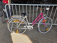 1 fiets - afbeelding 1 van  2