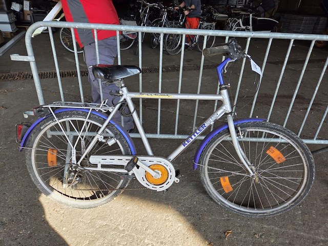 1 fiets - afbeelding 1 van  2