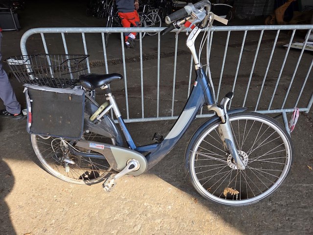 1 fiets - afbeelding 1 van  2