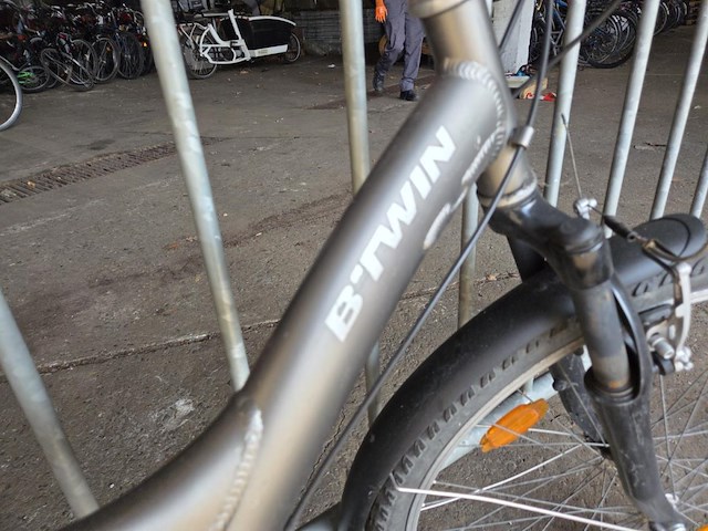 1 fiets - afbeelding 2 van  2