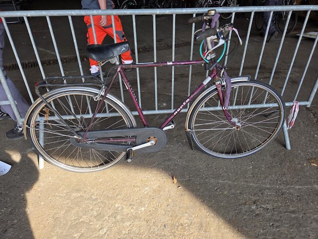 1 fiets - afbeelding 1 van  2