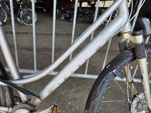 1 fiets - afbeelding 2 van  3