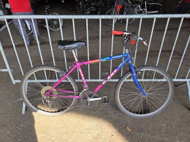 1 fiets - afbeelding 1 van  2