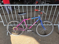 1 fiets - afbeelding 1 van  2