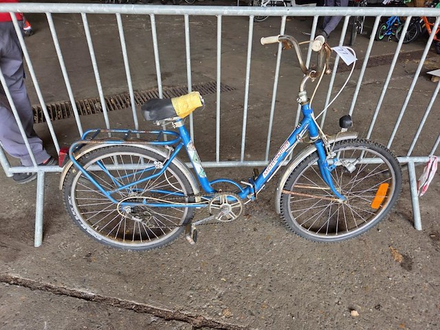 1 fiets - afbeelding 1 van  2