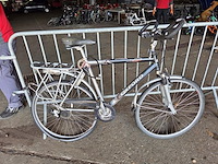 1 fiets - afbeelding 1 van  4