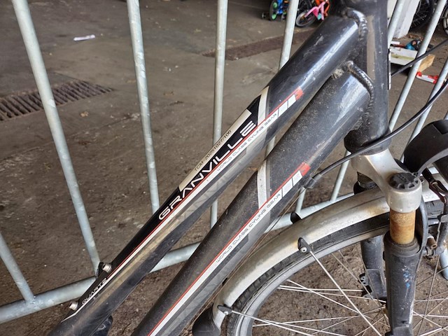 1 fiets - afbeelding 2 van  3