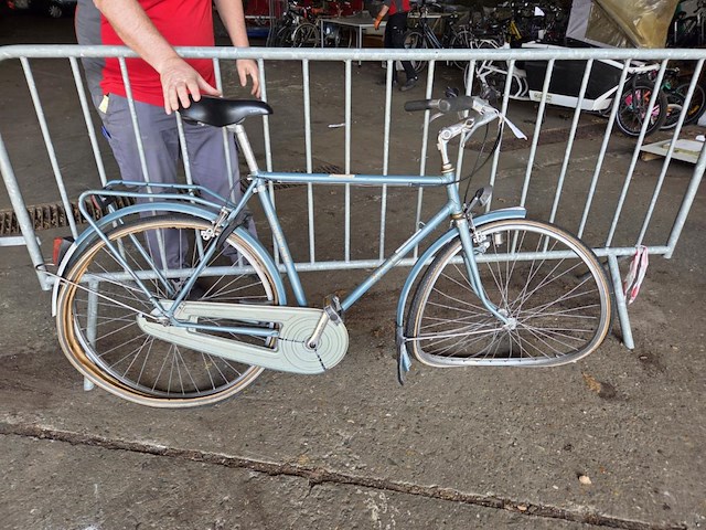 1 fiets - afbeelding 1 van  3