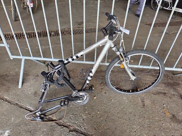 1 fiets - afbeelding 1 van  3