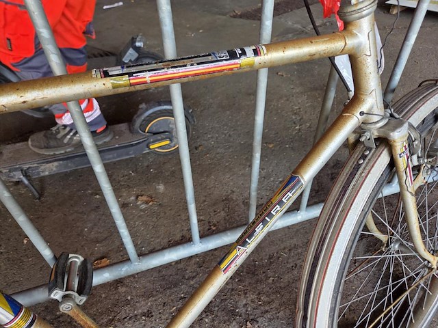 1 fiets - afbeelding 2 van  3